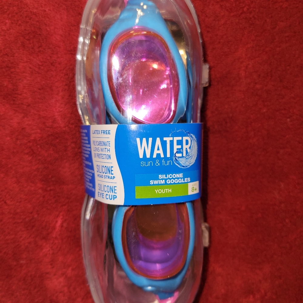 Water Sun & Fun Silicone Youth Swim Goggles